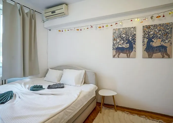 Universitate - Centrul Vechi