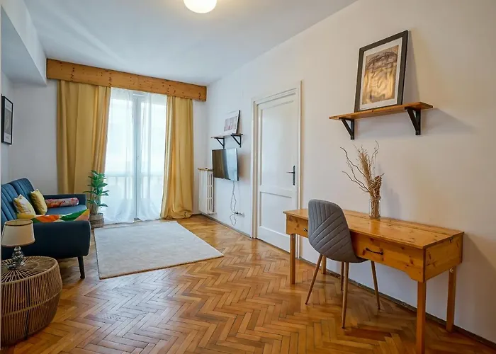 Apartament Universitate - Centrul Vechi *