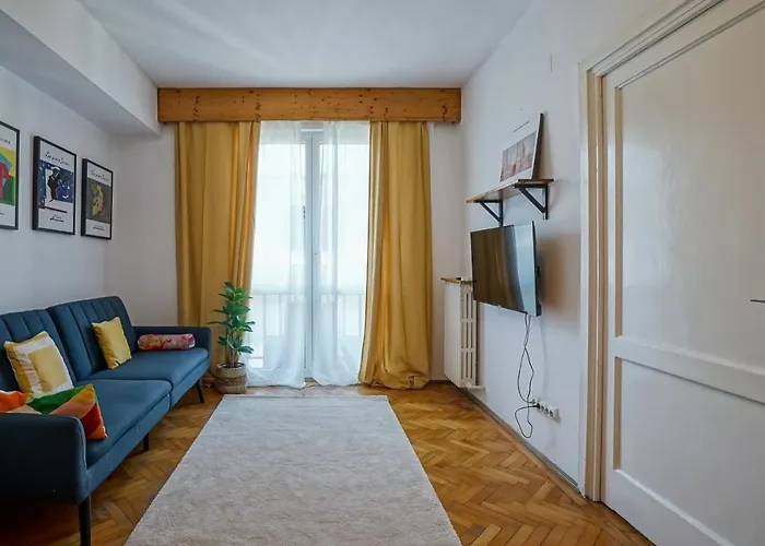 Universitate - Centrul Vechi Bucureşti