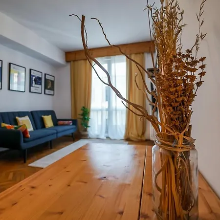 Universitate - Centrul Vechi * Бухарест