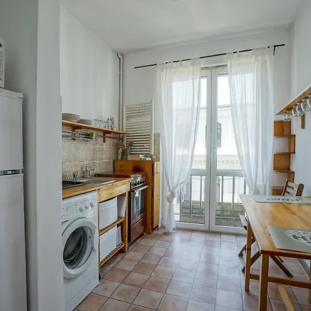 Universitate - Centrul Vechi * Bucharest