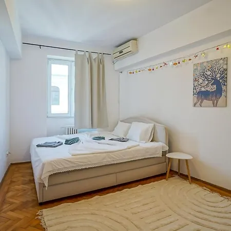 Universitate - Centrul Vechi Bucarest